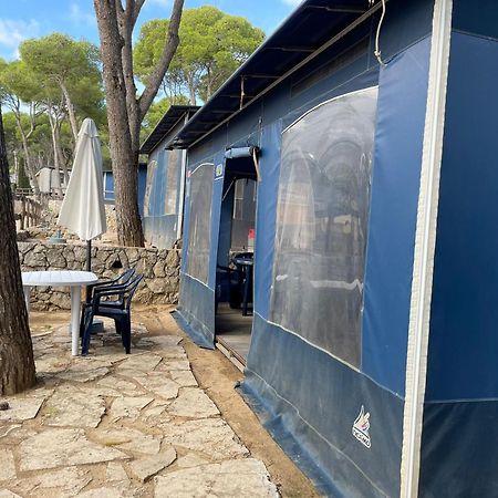 Camping Castell Montgri **** ลาเอสตาร์ติต ภายนอก รูปภาพ