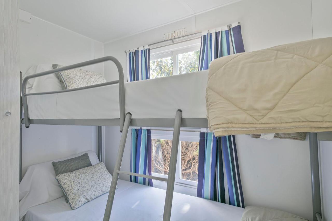 Camping Castell Montgri **** ลาเอสตาร์ติต ภายนอก รูปภาพ