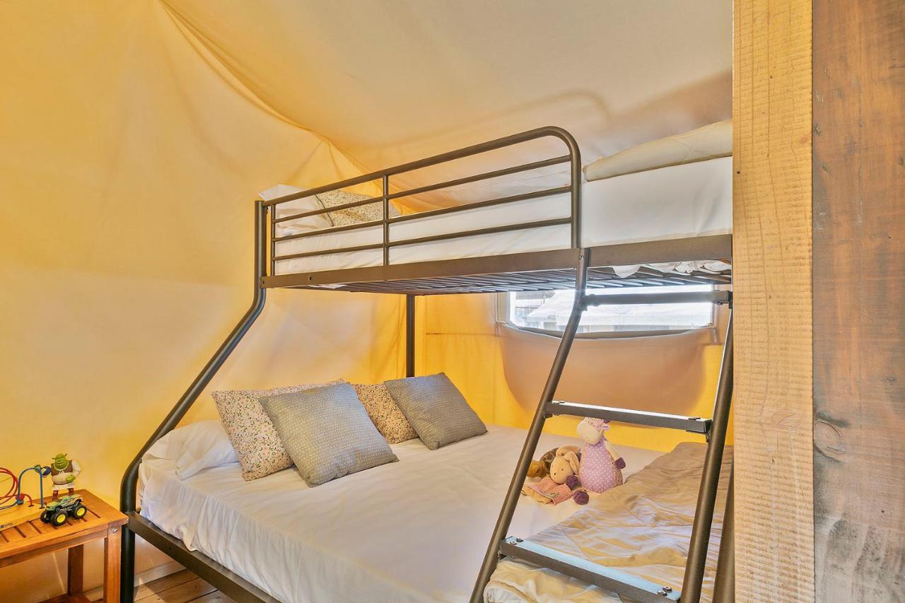Camping Castell Montgri **** ลาเอสตาร์ติต ภายนอก รูปภาพ
