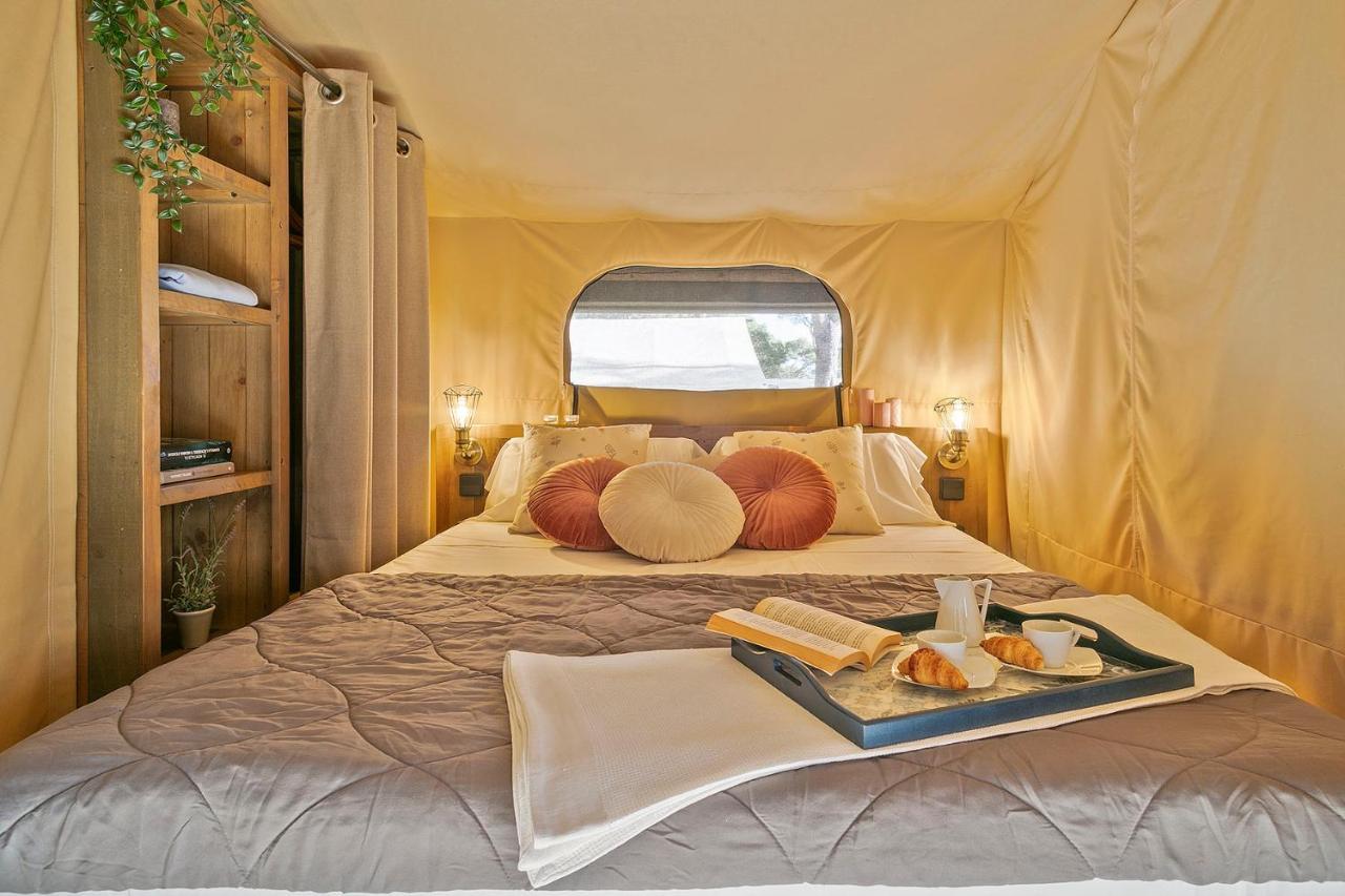 Camping Castell Montgri **** ลาเอสตาร์ติต ภายนอก รูปภาพ