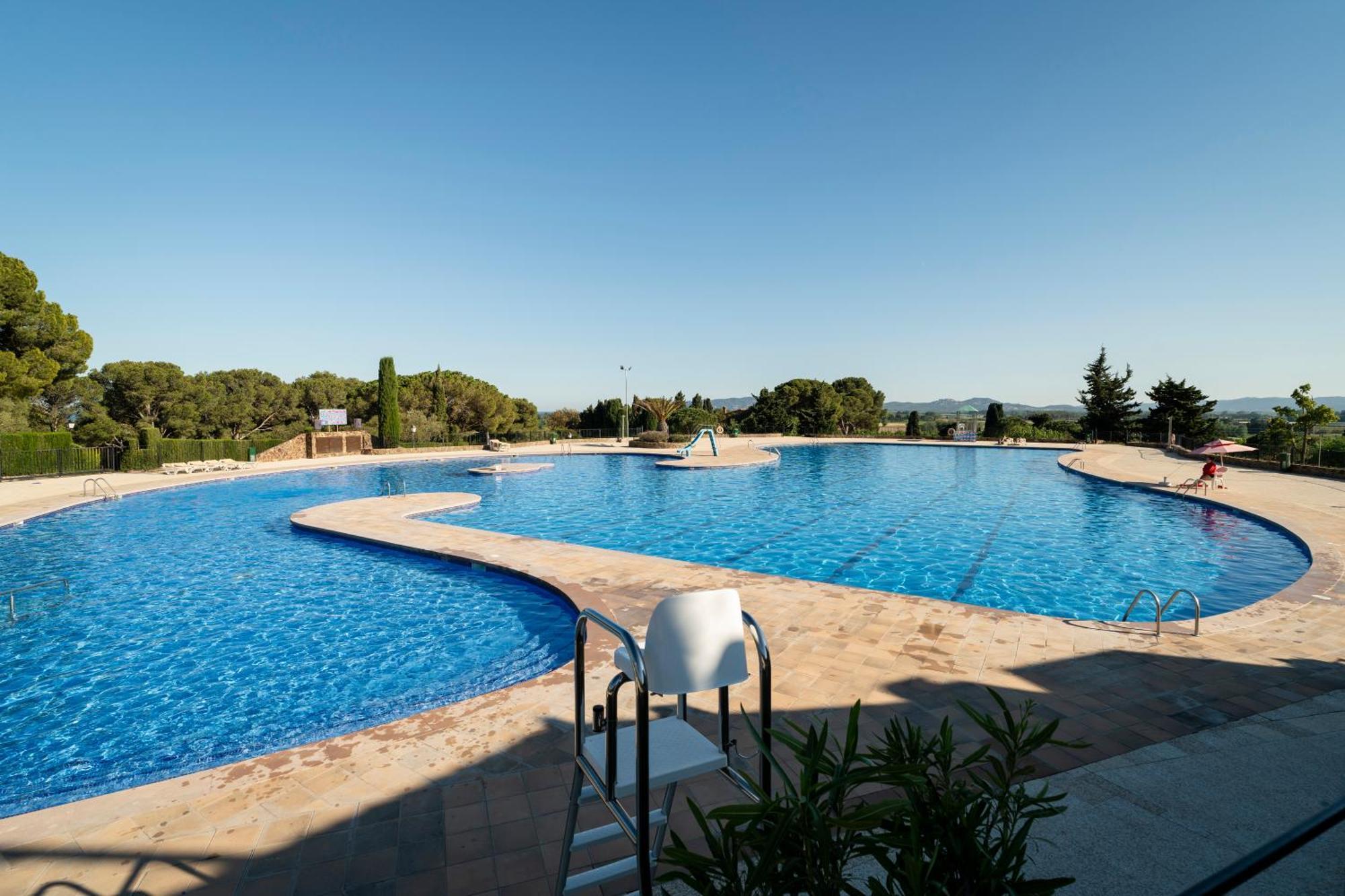 Camping Castell Montgri **** ลาเอสตาร์ติต ภายนอก รูปภาพ