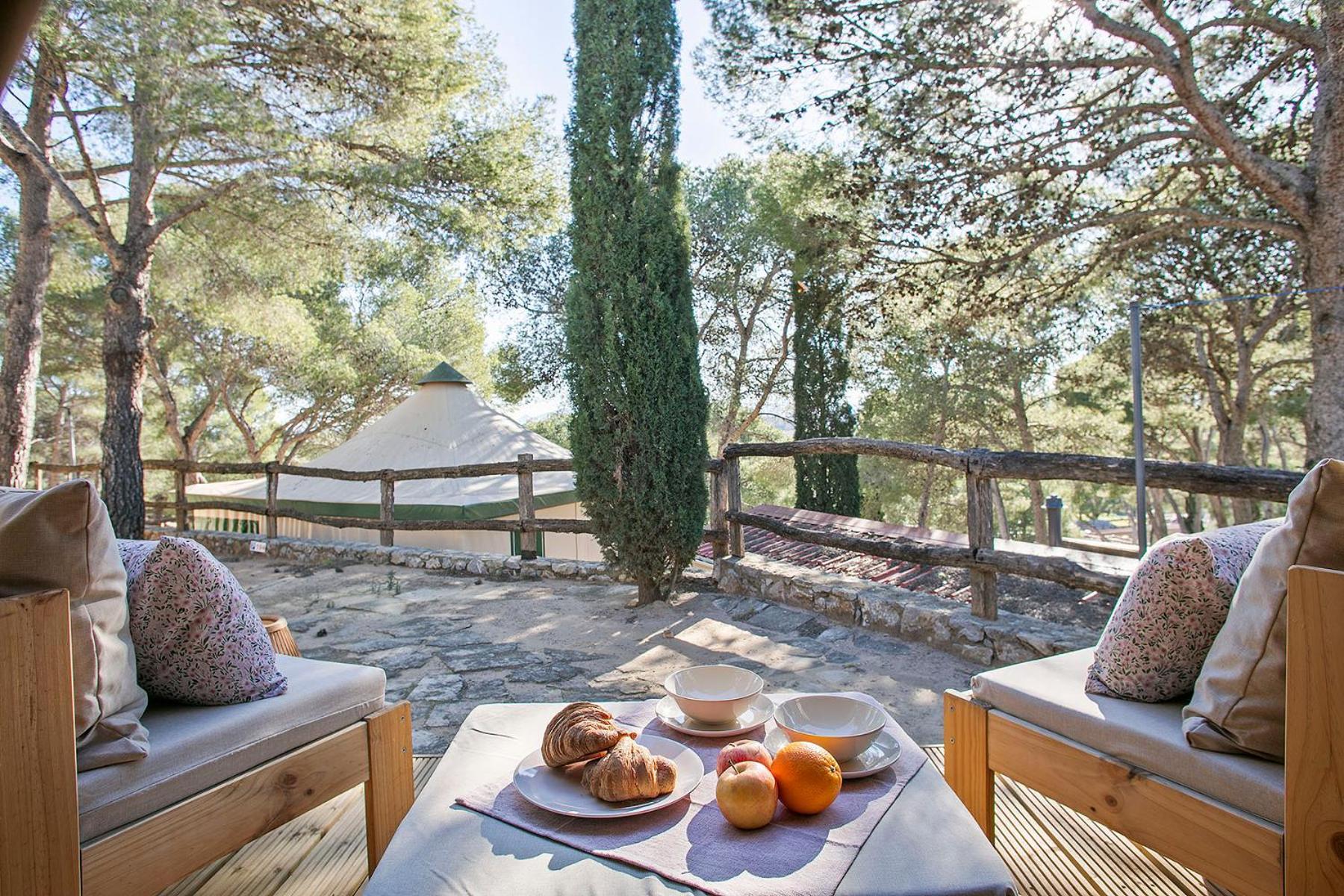 Camping Castell Montgri **** ลาเอสตาร์ติต ภายนอก รูปภาพ